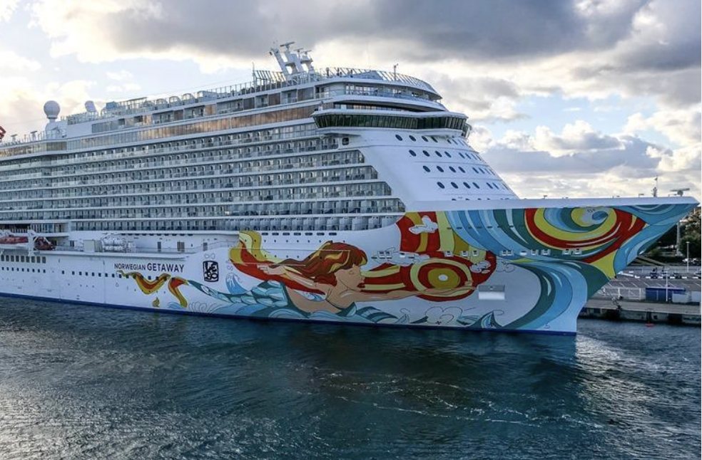 Cruise Ship